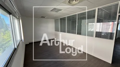 Bureaux à louer Montpellier espace cloisonné et parkings privatifs - Offre immobilière - Arthur Loyd