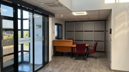Bâtiment d'activités indépedant à vendre - Offre immobilière - Arthur Loyd