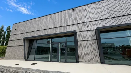 LOCAL COMMERCIAL location à HONFLEUR 14600 - Offre immobilière - Arthur Loyd