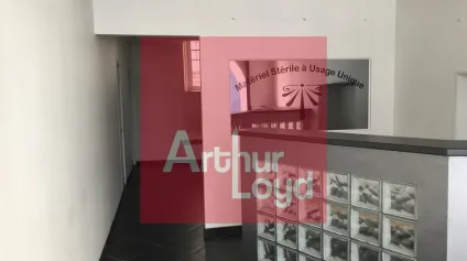 Local commercial de 36 m² en centre-ville - Offre immobilière - Arthur Loyd
