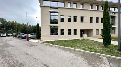 BUREAUX RÉCENT AIX EST PROCHE AUTOROUTE - Offre immobilière - Arthur Loyd