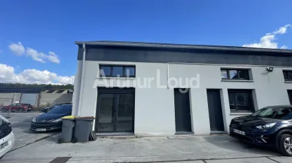 Bureaux à louer à Hem - Offre immobilière - Arthur Loyd