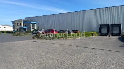 Entrepôt à louer - Douai - Offre immobilière - Arthur Loyd