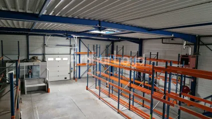 Entrepôt avec bureaux à louer à Wambrechies accès immédiat Rocade Nord Ouest - Offre immobilière - Arthur Loyd