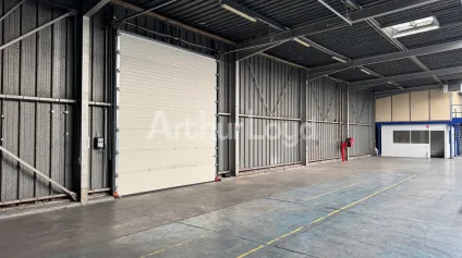 Entrepôt à vendre à La Chapelle-d'Armentières bâtiment indépendant sécurisé - Offre immobilière - Arthur Loyd