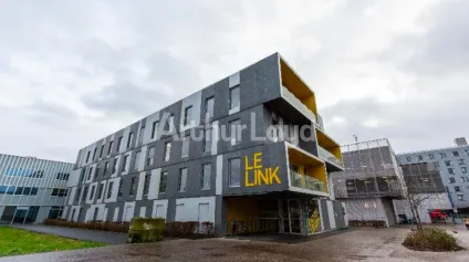 Bureaux à louer à Roubaix immeuble récent proche métro et axes rapides - Offre immobilière - Arthur Loyd