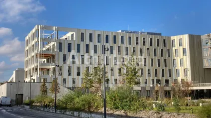 Bureaux à louer à Villeneuve d'Ascq aménagés pour formation et enseignement - Offre immobilière - Arthur Loyd