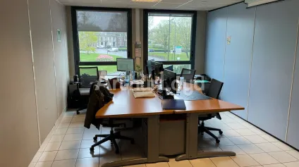 Bureaux à louer à Valenciennes avec vue panoramique et parking dédié - Offre immobilière - Arthur Loyd
