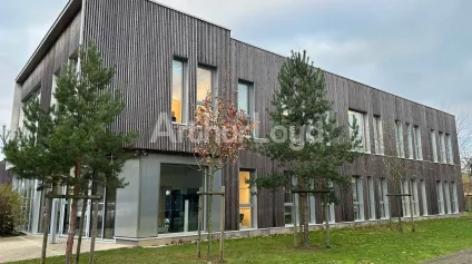 Bureaux à louer à Villeneuve-d'Ascq immeuble indépendant basse consommation - Offre immobilière - Arthur Loyd