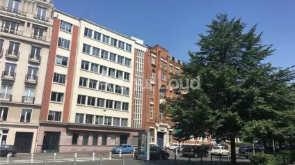 Bureaux à vendre Lille Centre - 1 388 m² avec parkings et excellente accessibilité - Offre immobilière - Arthur Loyd