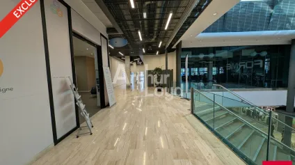EXCLUSIVITE - ST GREGOIRE GRAND QUARTIER - LOCAL COMMERCIAL A VENDRE - Offre immobilière - Arthur Loyd