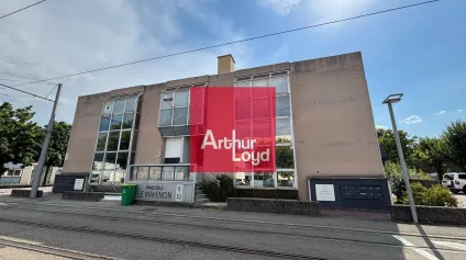 À louer - Bureaux rénovés de 204 m² - Secteur Mayencin - Offre immobilière - Arthur Loyd