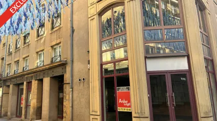 LOCAL COMMERCIAL à LOUER de 120 m² - Offre immobilière - Arthur Loyd
