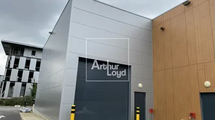 GRIGNY LOCAUX NEUFS A LOUER - Offre immobilière - Arthur Loyd