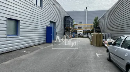 Bâtiment indépendant à louer - GRIGNY - Offre immobilière - Arthur Loyd