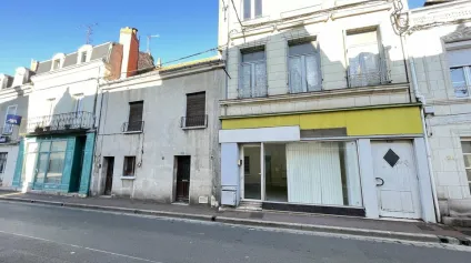 LOCAL COMMERCIAL 59M² AVEC VISIBILITE COMMERCIALE A LOUER - Offre immobilière - Arthur Loyd