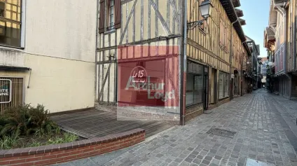 Local commercial 27m² - Bouchon Troyen - Offre immobilière - Arthur Loyd