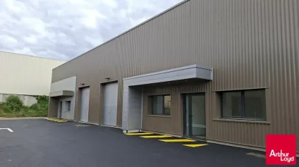 LOCATION CELLULE ACTIVITE NEUVE 300m² - Offre immobilière - Arthur Loyd