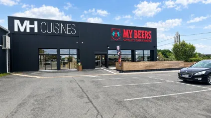 A LOUER - LOCAL COMMERCIAL 235 M²  EMPLACEMENT PREMIUM  POITIERS SUD - Offre immobilière - Arthur Loyd