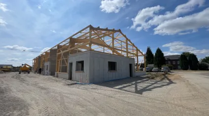 Locaux d'activité à louer à LA TRINITE DE THOUBERVILLE 27310 - Offre immobilière - Arthur Loyd