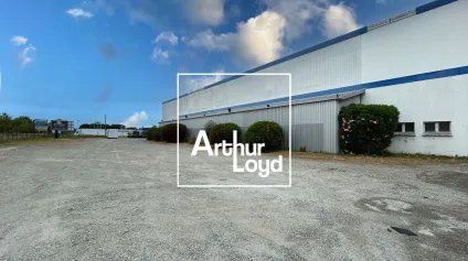 LOCAL D'ACTIVITÉ À LOUER - JUSQU'À 4 268 m² DIVISIBLES - STOCKAGE, ATELIER ET BUREAUX - TOULOUSE NORD - Offre immobilière - Arthur Loyd