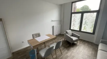 Ensemble de trois bureaux vendu entièrement loué à des professionnels de santé - Offre immobilière - Arthur Loyd
