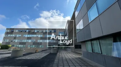 BUREAUX À LOUER À BALMA - 675 m² DE BUREAUX CLOISONNÉS ET CLIMATISÉS - Offre immobilière - Arthur Loyd