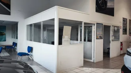 <br />LIMOGES - Local commercial 1 600 m² sur terrain de 4 800 m²<br /> - Offre immobilière - Arthur Loyd