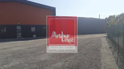 Local d'activités neuf  1 000 m²  prêt pour activité agroalimentaire - Offre immobilière - Arthur Loyd