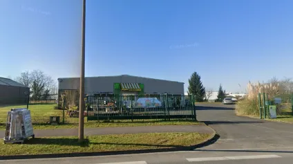 A LOUER - LOCAL COMMERCIAL - 360 M2 - CHAUNY<br /> - Offre immobilière - Arthur Loyd