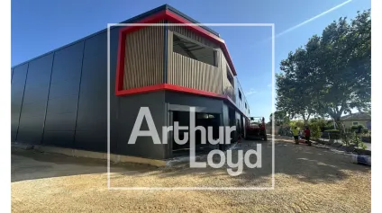 Locaux d'activités neufs à vendre - Ensemble de 8 lots modulables à Castries, au coeur d'un secteur d'activités dynamique - Offre immobilière - Arthur Loyd