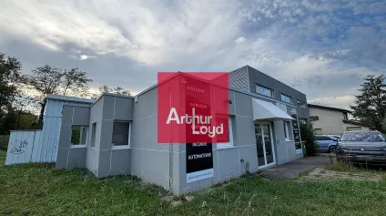 BUREAUX À LOUER - SEYSSINS - SECTEUR RONDEAU - 151 M² EN RDC - Offre immobilière - Arthur Loyd
