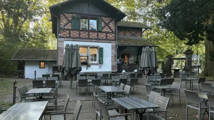 LOCAL COMMERCIAL à VENDRE de 236.38 m² - Offre immobilière - Arthur Loyd