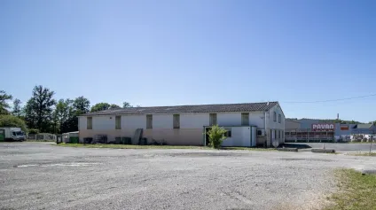 TERRAIN location à SAINT PANTALEON DE LARCHE 19600 - Offre immobilière - Arthur Loyd