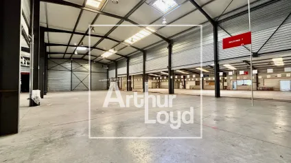 À Vendre : Locaux d'activités et logistique de 3 832 m² - Jacou (Montpellier Nord) - Offre immobilière - Arthur Loyd