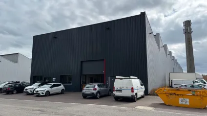 A Louer - Local d'activité d'env. 400 m2 - Offre immobilière - Arthur Loyd