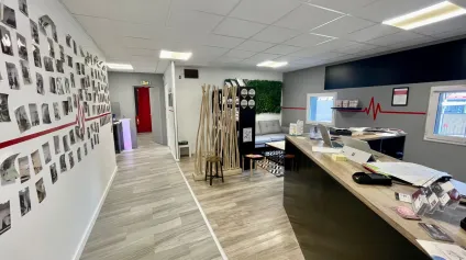 Bureaux à louer à ISNEAUVILLE 76230 - Offre immobilière - Arthur Loyd