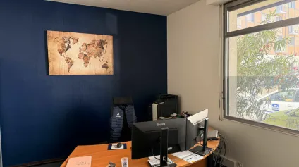 BUREAUX location à AGEN 47000 - Offre immobilière - Arthur Loyd
