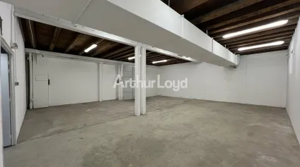 LOCAL D'ACTIVITE - ENTREPOT à LOUER de 95 m² - Offre immobilière - Arthur Loyd