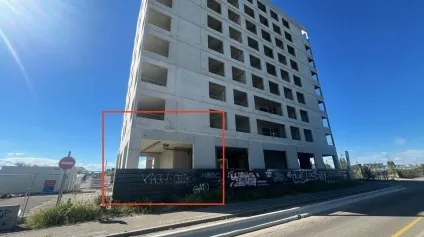 LOCAL COMMERCIAL à VENDRE de 169 m² - Offre immobilière - Arthur Loyd