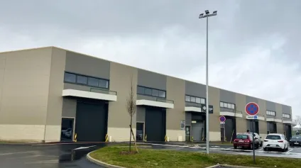 Locaux d activité à louer à Bernes-sur-Oise divisibles dès 180 m² - Offre immobilière - Arthur Loyd