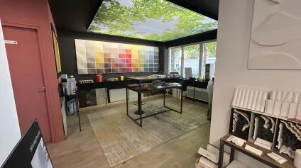 À LOUER - BATIMENT MIXTE - AVEC SHOW ROOM - 216 M2 - ORVAULT - Offre immobilière - Arthur Loyd