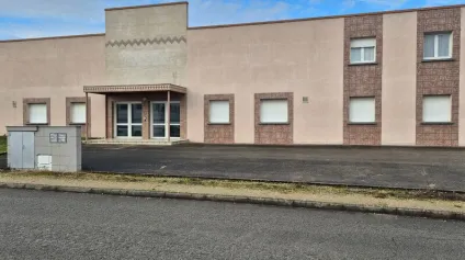 Quétigny - Bâtiment d'activités rénové à louer - Offre immobilière - Arthur Loyd