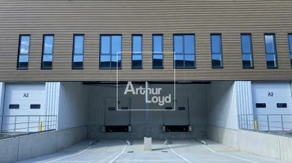 LOCAUX NEUFS A LOUER WISSOUS - Offre immobilière - Arthur Loyd