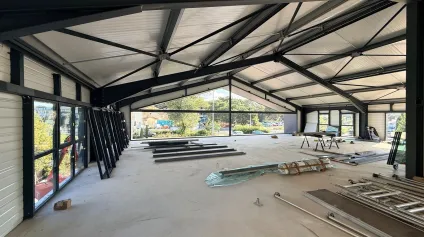 480m² de commerces/bureaux neufs divisibles à partir de 40m² avec terrasse à Louer LA GANDONNE SALON DE PROVENCE - Offre immobilière - Arthur Loyd