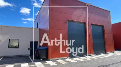 BUREAUX ET STOCKAGE A LOUER - FABREGUES - Offre immobilière - Arthur Loyd