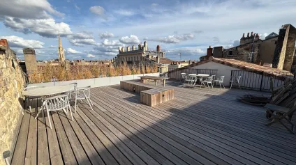 Bureaux à louer à Bordeaux avec rooftop et espaces extérieurs privatifs - Offre immobilière - Arthur Loyd