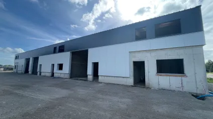 Locaux d'activité à louer à LA TRINITE DE THOUBERVILLE 27310 - Offre immobilière - Arthur Loyd
