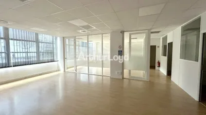 BUREAUX à LOUER de 1762 m² - Offre immobilière - Arthur Loyd