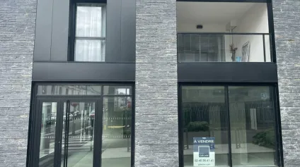 LA ROCHE-SUR-YON  LOCAL COMMERCIAL 512M²  À LA VENTE - Offre immobilière - Arthur Loyd
